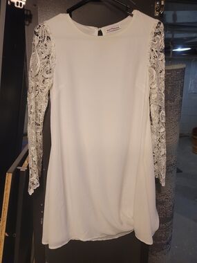 Dainty Hooligan Ivory Lace Sleeve Shift Dress